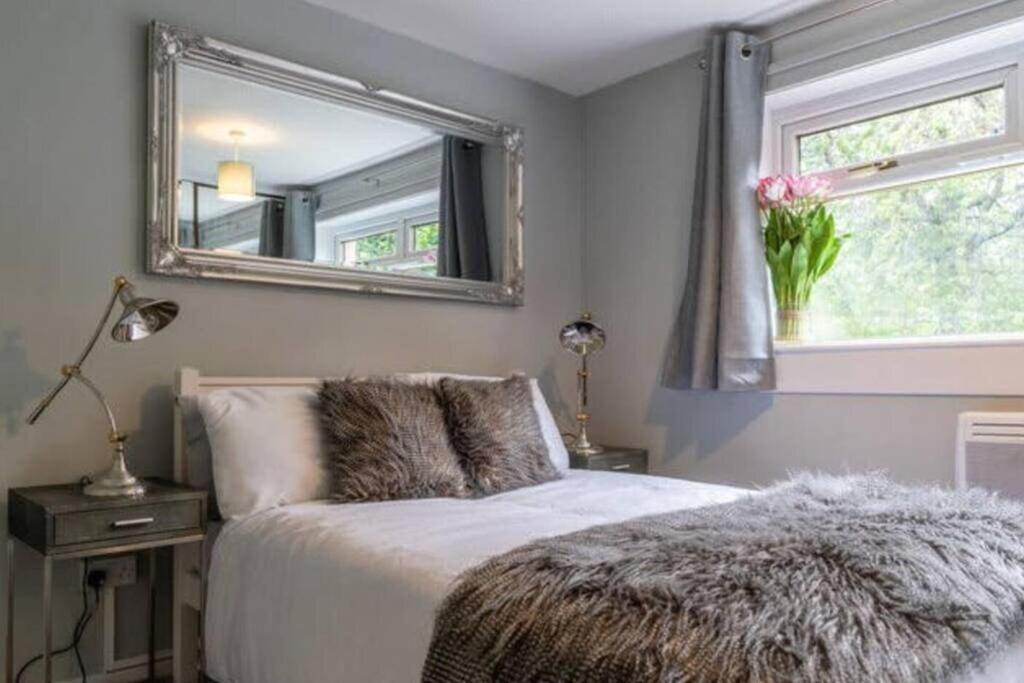 Cosy 1 Bed With Parking In City Centre Daire Glasgow Dış mekan fotoğraf