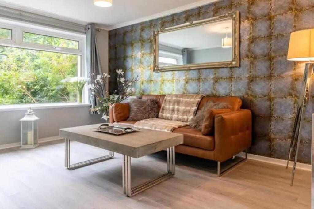Cosy 1 Bed With Parking In City Centre Daire Glasgow Dış mekan fotoğraf